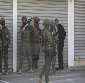 قوات الاحتلال تقتحم مخيم عسكر شرق نابلس