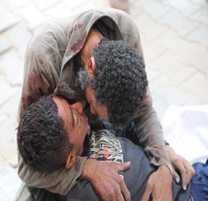 وداع وتشييع شهيد في مستسفى الشفاء بمدينة غزة ارتقى بنيران الاحتلال الإسرائيلي