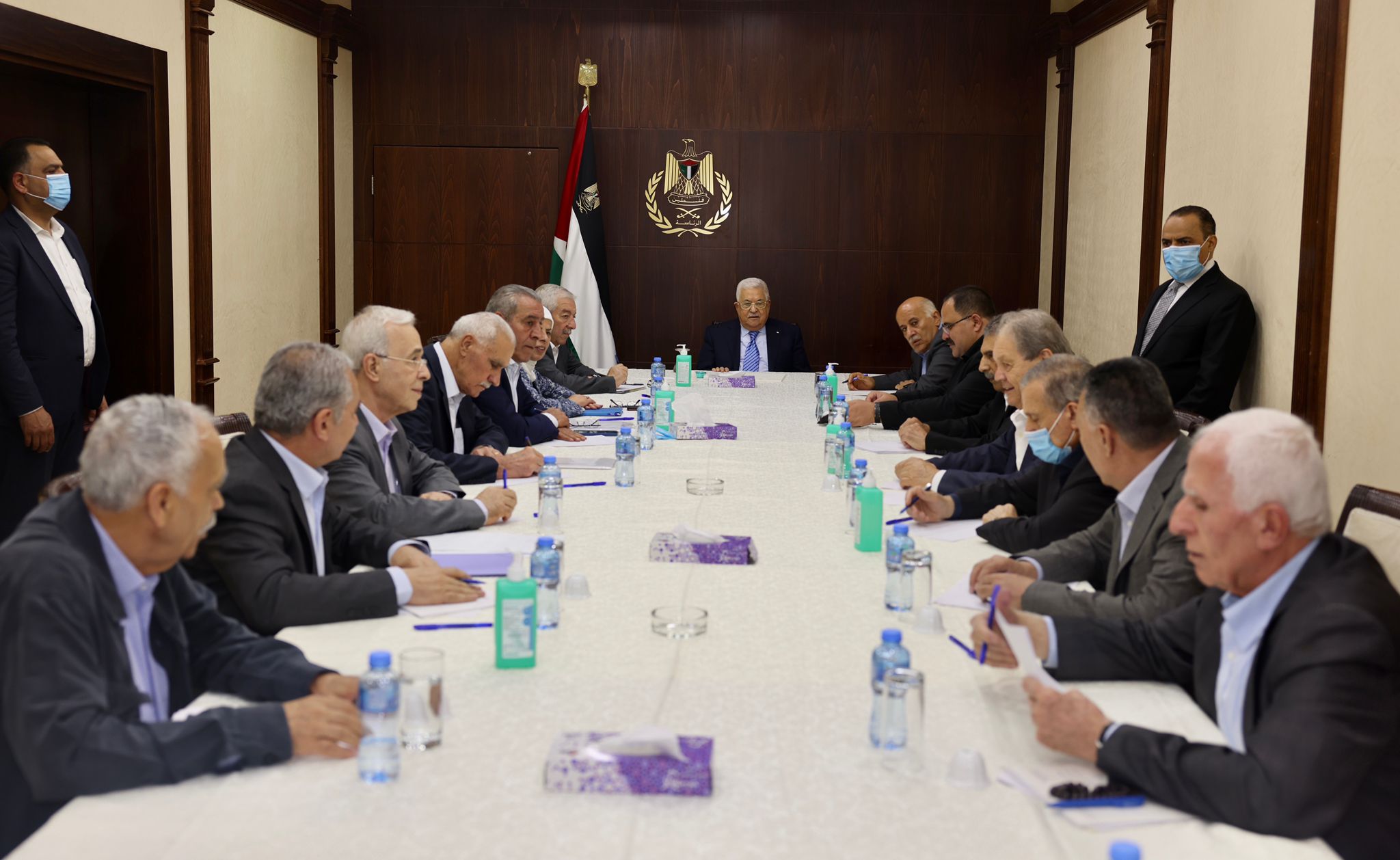 الرئيس محمود عباس يترأس اجتماع اللجنة المركزية لحركة فتح بمقر الرئاسة في رام الله (تصوير: محمد عتيق)
