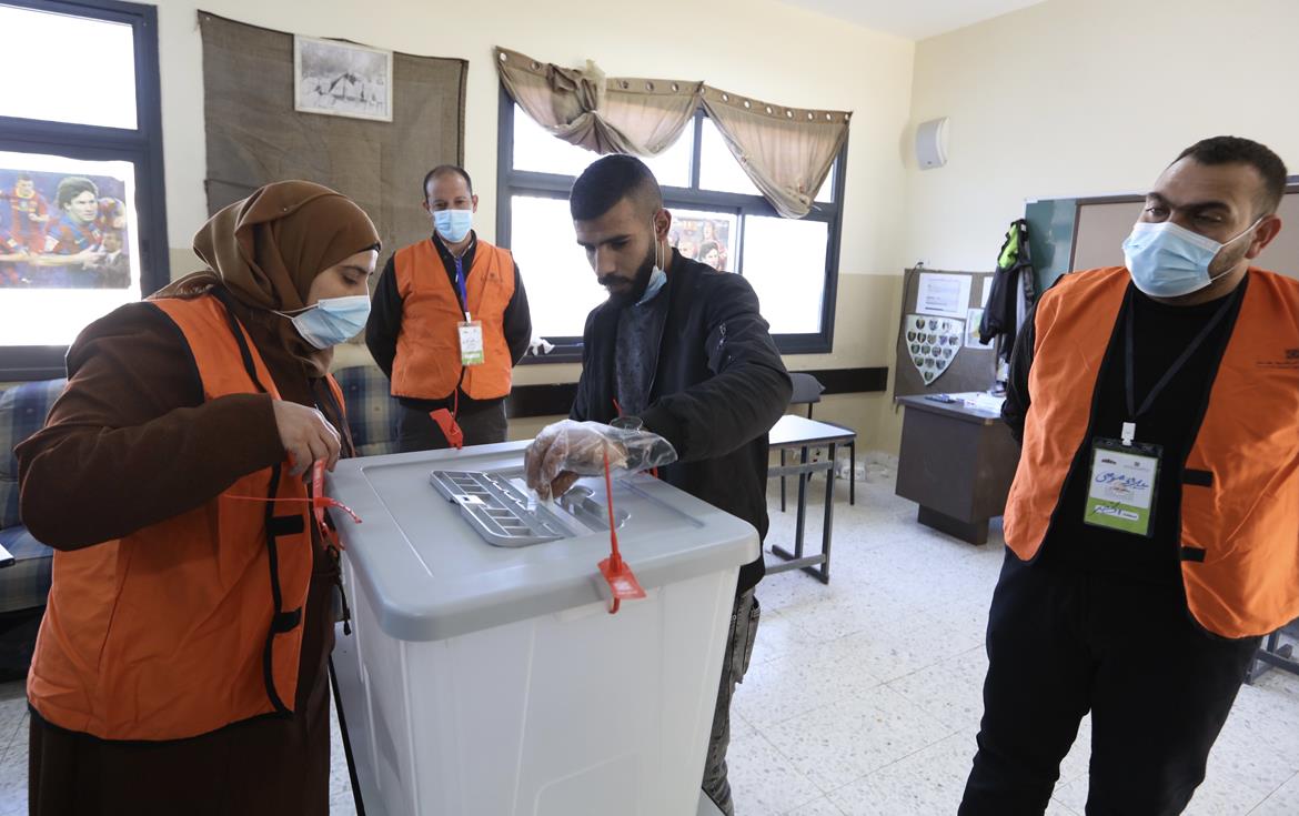  انطلاق المرحلة الأولى من انتخابات الهيئات المحلية في بيت لحم (عدسة: أحمد مزهر/وفا) 