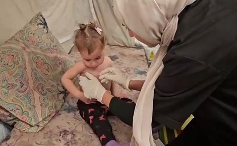 داليا.. ممرضة تبلسم جراح المصابين والمرضى داليا.. ممرضة تبلسم جراح المصابين والمرضى