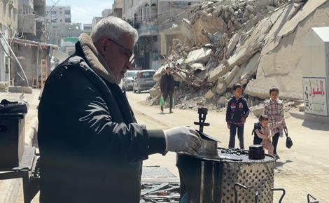 مواقد الكاز تعود إلى الحياة في غزة مواقد الكاز تعود إلى الحياة في غزة